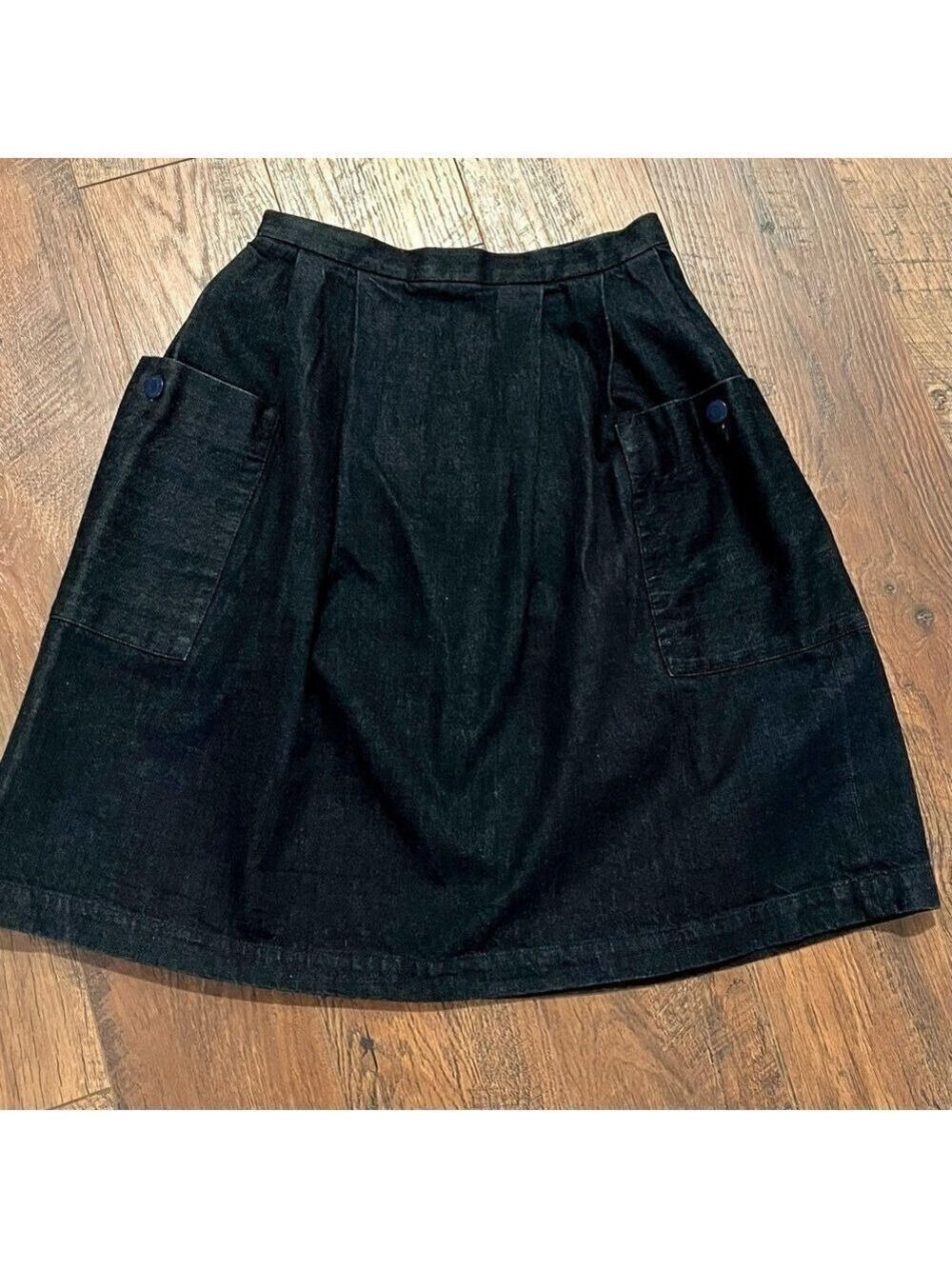 𝅺ines DE LA FRESSANGE Paris denim skirt. Size 7.